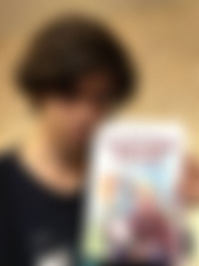 Post media background