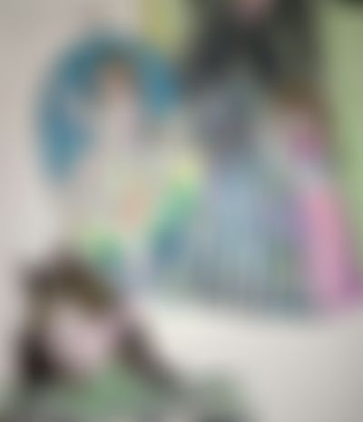 Post media background