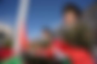 Post media background