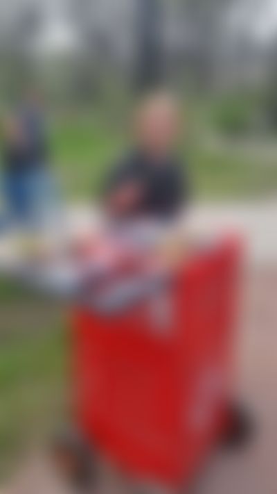 Post media background