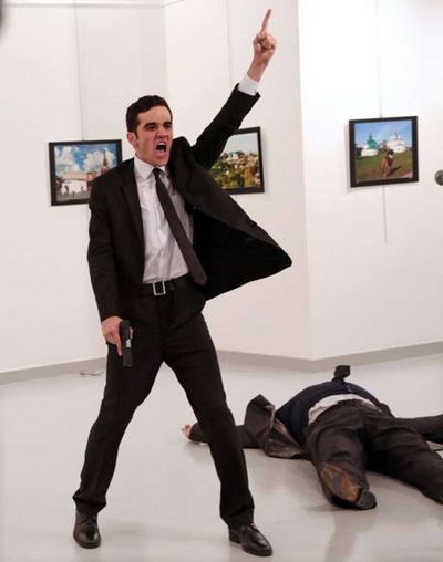Post media