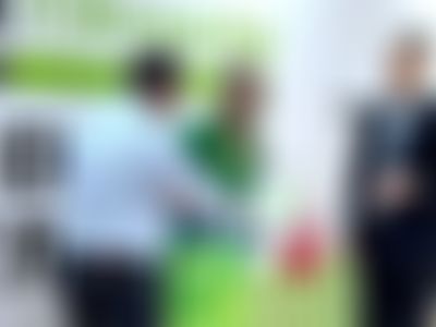 Post media background