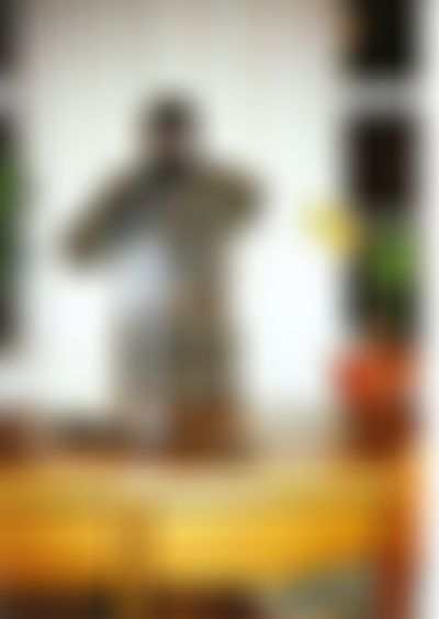 Post media background