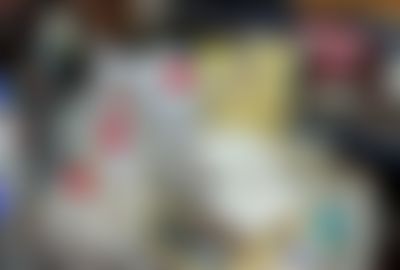 Post media background