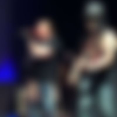 Post media background