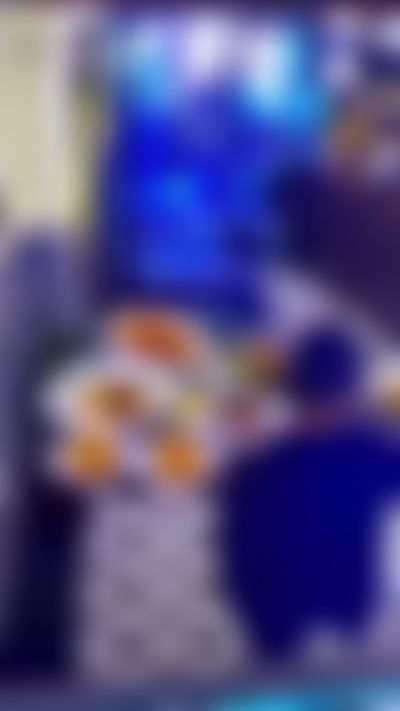 Post media background