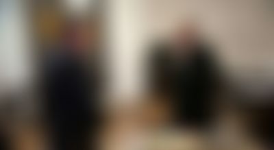 Post media background