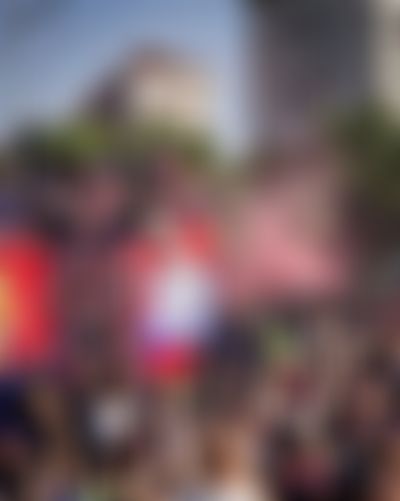 Post media background