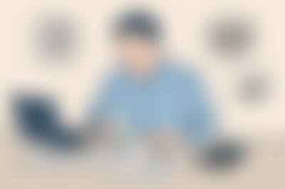 Post media background