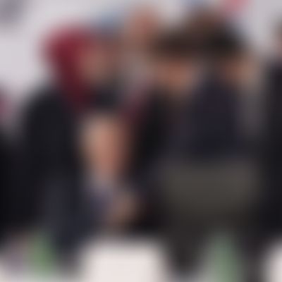 Post media background