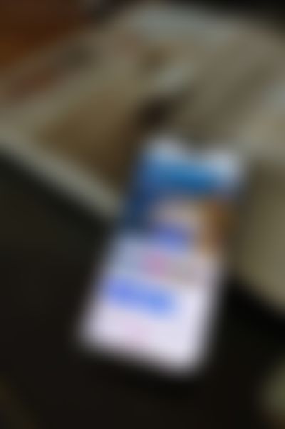 Post media background