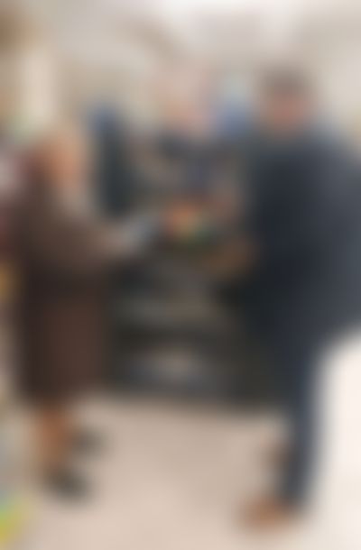 Post media background