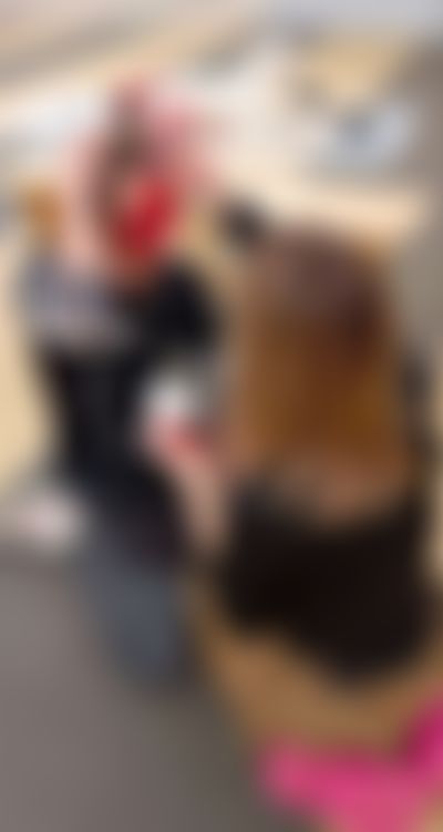 Post media background