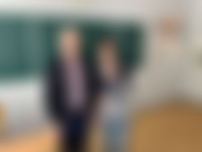 Post media background
