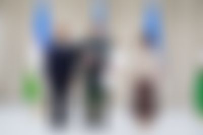 Post media background