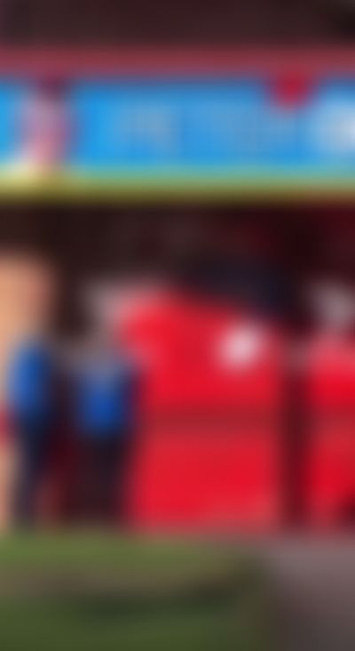 Post media background