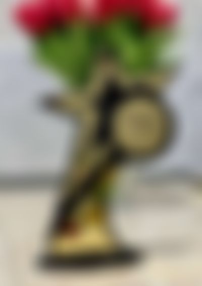 Post media background