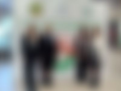 Post media background