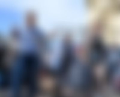 Post media background