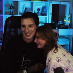 AMOÜR avatar