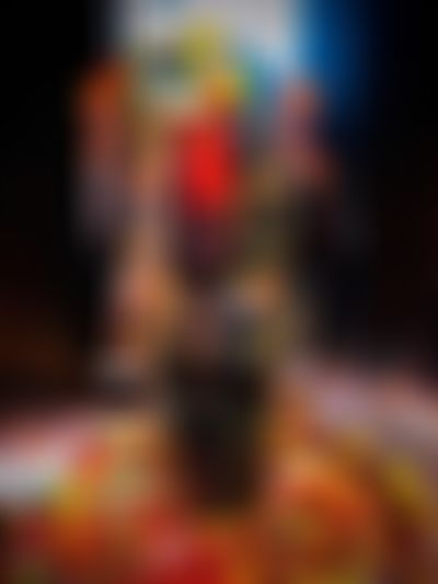 Post media background