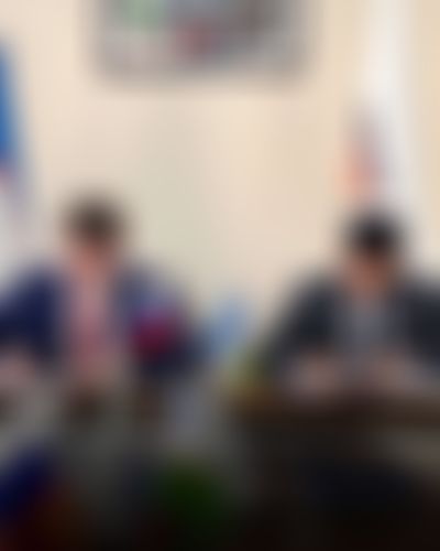 Post media background