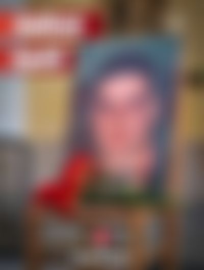 Post media background