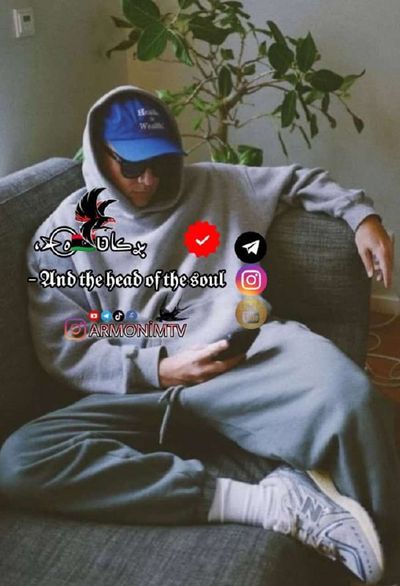 Post media