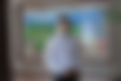 Post media background