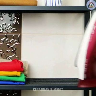 Post media