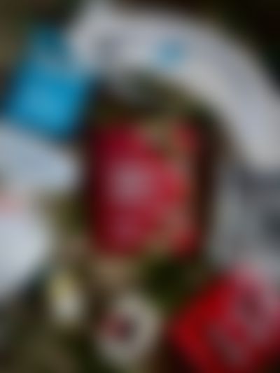 Post media background