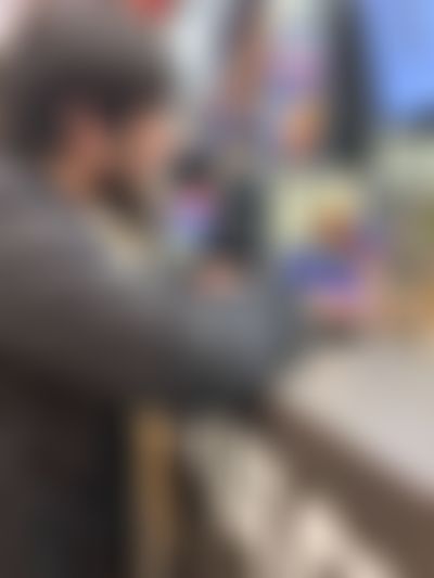 Post media background