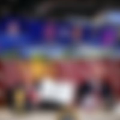 Post media background