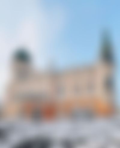 Post media background