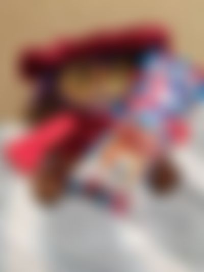 Post media background