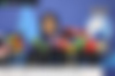 Post media background