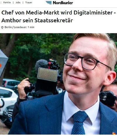 Post media
