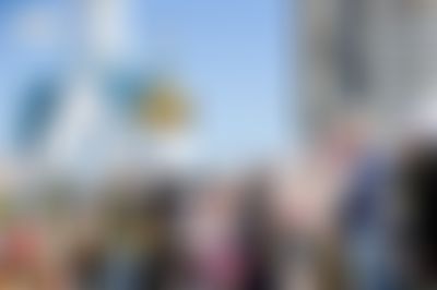 Post media background