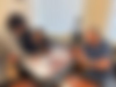 Post media background