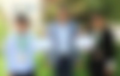 Post media background