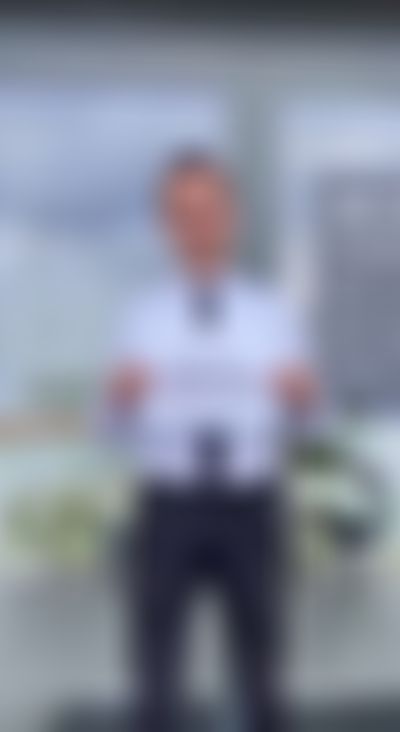 Post media background