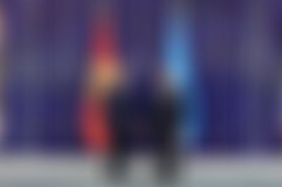 Post media background