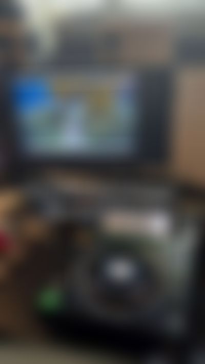 Post media background