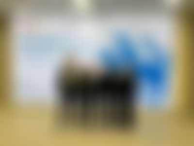 Post media background