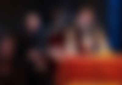 Post media background
