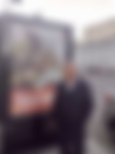 Post media background