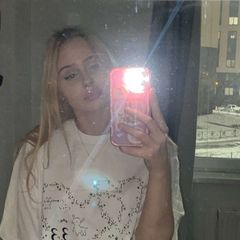 والدة فليسوفا avatar