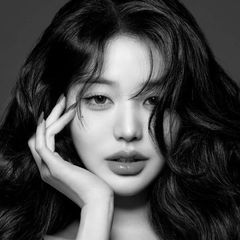 Jang Wonyoung avatar