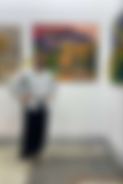 Post media background