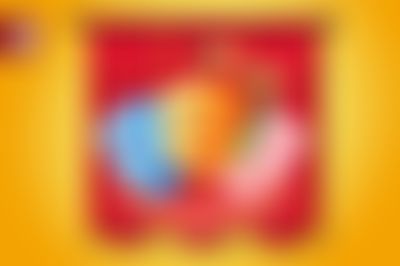 Post media background